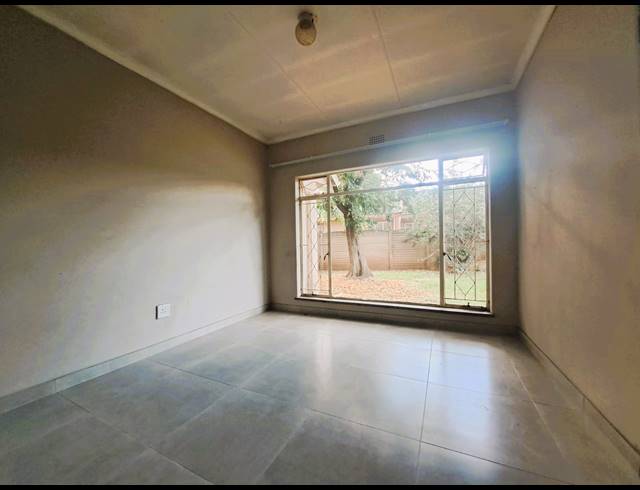 3 BEDROOM HOUSE FOR SALE IN SONLAND PARK